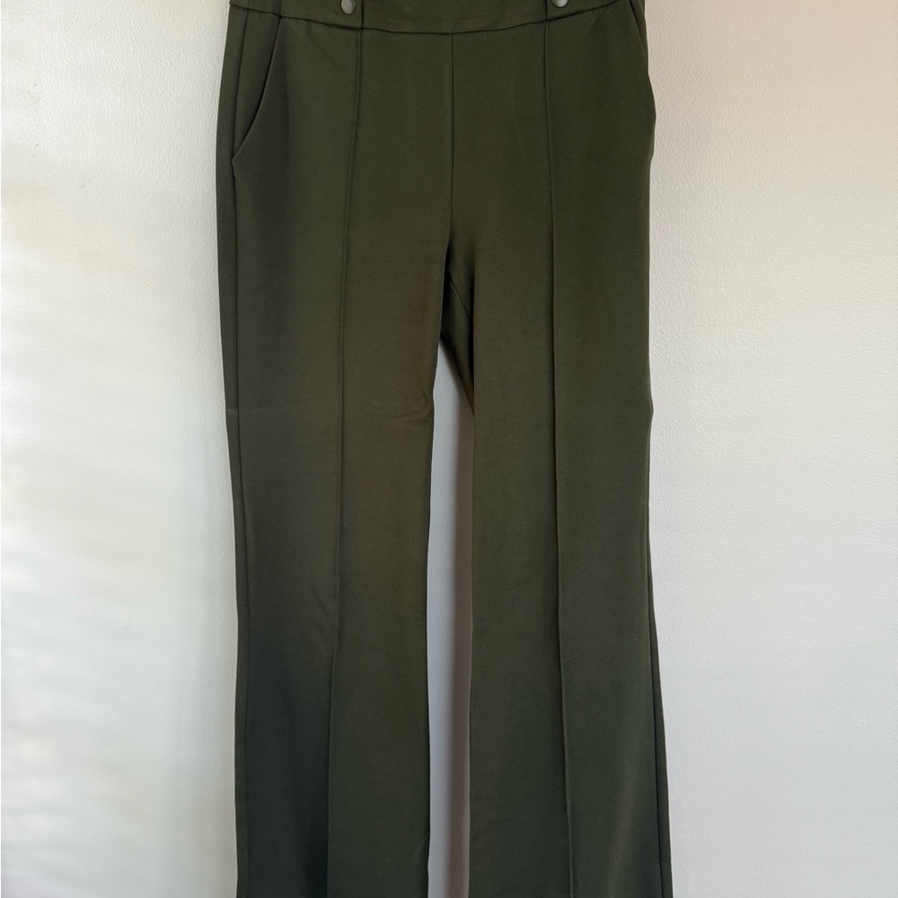 Green Boot Cut Flare Pants with Tailored Design